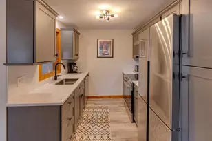 44 Church St, Lincoln, NH 03251 - Photo 12