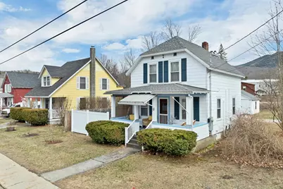 38 School Street, Lincoln, NH 03251 - Photo 2