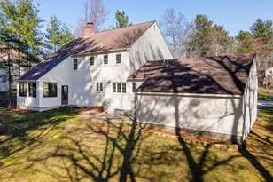 19 Lisa Dr, Nashua, NH 03062 - Photo 4