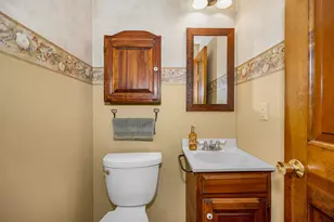 19 Lisa Dr, Nashua, NH 03062 - Photo 24