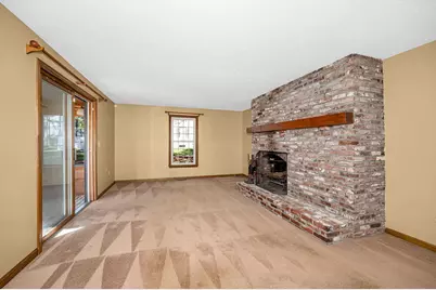 19 Lisa Drive, Nashua, NH 03062 - Photo 12