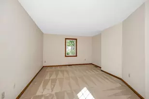 19 Lisa Dr, Nashua, NH 03062 - Photo 40