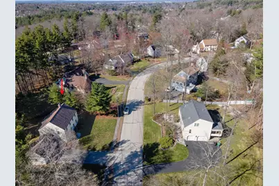 19 Lisa Drive, Nashua, NH 03062 - Photo 6