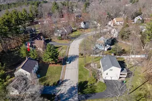 19 Lisa Dr, Nashua, NH 03062 - Photo 6