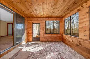 19 Lisa Dr, Nashua, NH 03062 - Photo 16