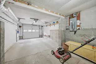 101 Elm St, Goffstown, NH 03045 - Photo 34