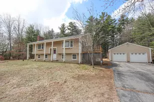 12 Forest Ln, Litchfield, NH 03052 - Photo 2