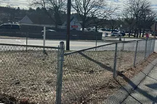 11 Millville St, Salem, NH 03079 - Photo 4