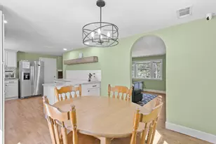 567 N Stark Hwy, Weare, NH 03281 - Photo 10