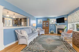 425 Pleasant St, Rollinsford, NH 03869 - Photo 4