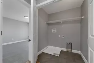 10 Shelburne Ln, Concord, NH 03301 - Photo 44