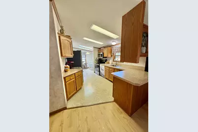 28 Emile Drive, Allenstown, NH 03275 - Photo 8