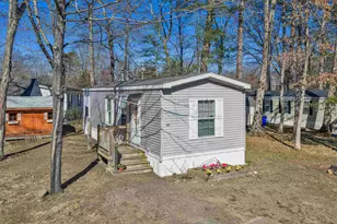 120 Robinhood Dr, Exeter, NH 03833 - Photo 4