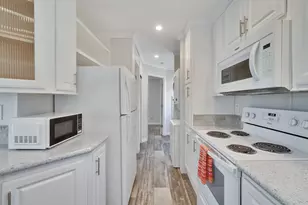 120 Robinhood Dr, Exeter, NH 03833 - Photo 8