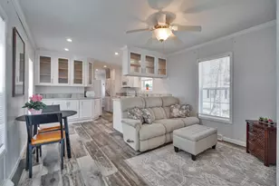 120 Robinhood Dr, Exeter, NH 03833 - Photo 2