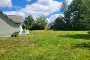 7 Harvest Rd, Windham, NH 03087 - Photo 6