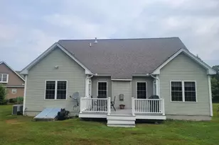 7 Harvest Rd, Windham, NH 03087 - Photo 2