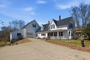 388 Elm St, Laconia, NH 03246 - Photo 32