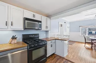 388 Elm St, Laconia, NH 03246 - Photo 14