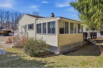 34 Valley Street, Laconia, NH 03246 - Photo 4