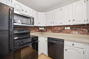 34 Valley St, Laconia, NH 03246 - Photo 20