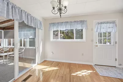 34 Valley Street, Laconia, NH 03246 - Photo 24