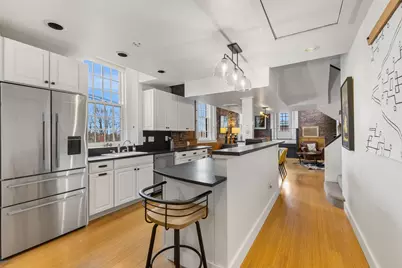 348 Maplewood Avenue #4, Portsmouth, NH 03801 - Photo 4