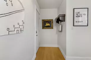 348 Maplewood Ave, Portsmouth, NH 03801 - Photo 8