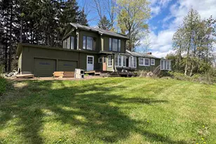 38 Featherbed Ln, South Hero, VT 05486 - Photo 2