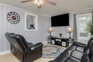 12 Lindy St, Pembroke, NH 03275 - Photo 20