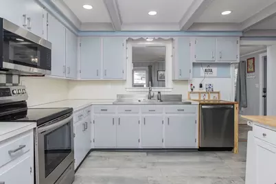 12 Lindy Street, Pembroke, NH 03275 - Photo 8