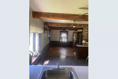 552 S Main Street, Newport, NH 03773 - Photo 8