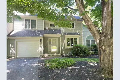 63 Peninsula Drive, Stratham, NH 03885 - Photo 2