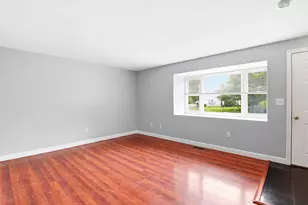 777 Middle Rd, Portsmouth, NH 03801 - Photo 6