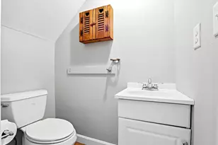 777 Middle Rd, Portsmouth, NH 03801 - Photo 14