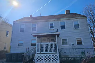 8A &amp 8B Jackson St, Nashua, NH 03060 - Photo 2