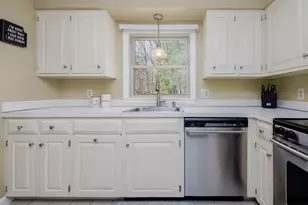 14 Greensward Dr, Grantham, NH 03753 - Photo 6