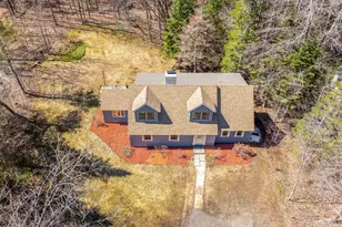 14 Greensward Dr, Grantham, NH 03753 - Photo 2