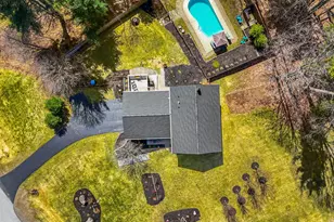 8 Muirfield Dr, Stratham, NH 03885 - Photo 6