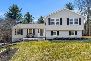 8 Muirfield Dr, Stratham, NH 03885 - Photo 2
