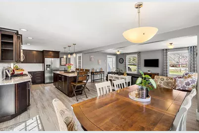 8 Muirfield Drive, Stratham, NH 03885 - Photo 12