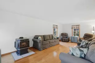 4 Smith Corner Rd, Newton, NH 03858 - Photo 6