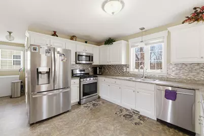 [Address not provided], Manchester, NH 03109 - Photo 14