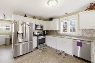 [Address not provided], Manchester, NH 03109 - Photo 14