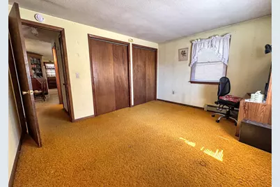 38 Cyr Court, Bennington, VT 05201 - Photo 16