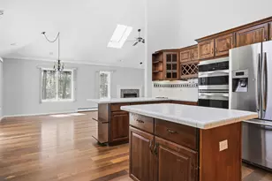 25 Maylane Dr, Salem, NH 03079 - Photo 10