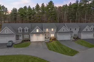 59 Kibrel Ct, Sandown, NH 03873 - Photo 1
