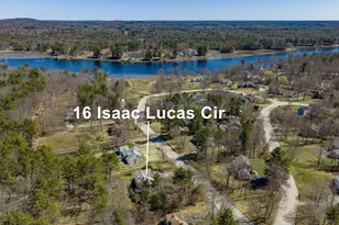 16 Isaac Lucas Cir, Dover, NH 03820 - Photo 2