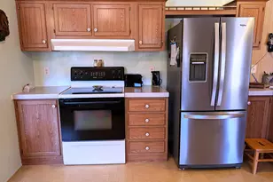 34 Shaw St, Rochester, NH 03867 - Photo 8