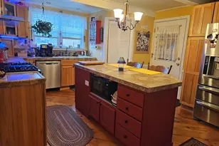 180 Highland Ave, Littleton, NH 03561 - Photo 8